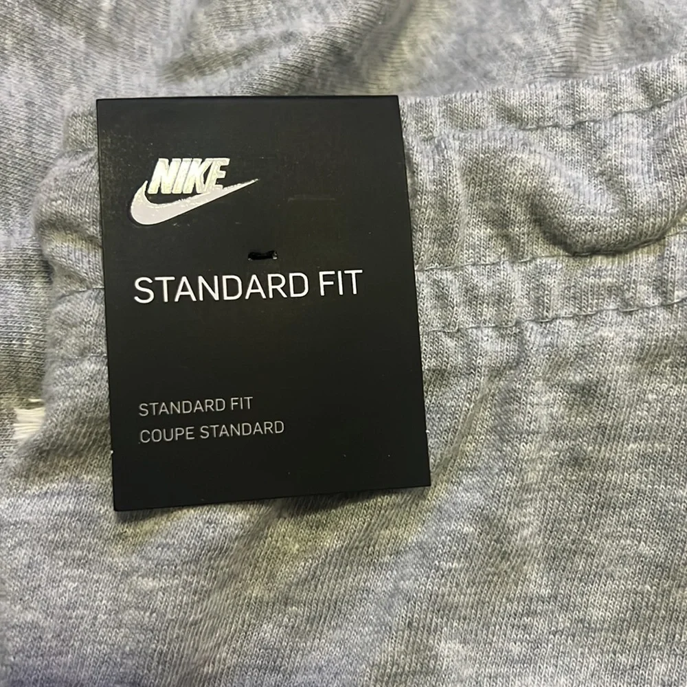 Nike womens Capri - Picture 3 of 4